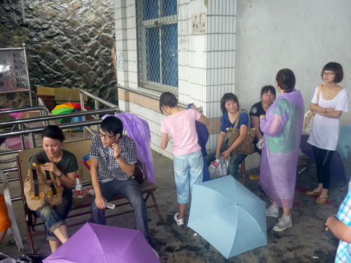 �۰�����ˮ����ˮ������һ�𡣿������ǿ쵽������