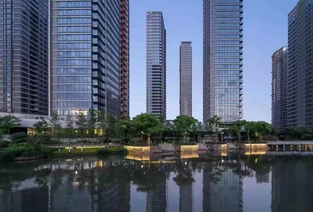 热烈祝贺万科翡翠天地顺利完工